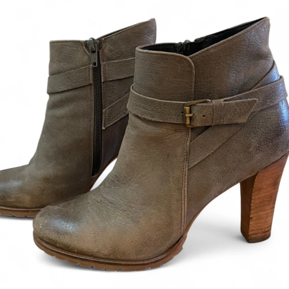 Jonak Paris France Leather Zip Up Olive Green Booties Mid Heel Size 39/8.5